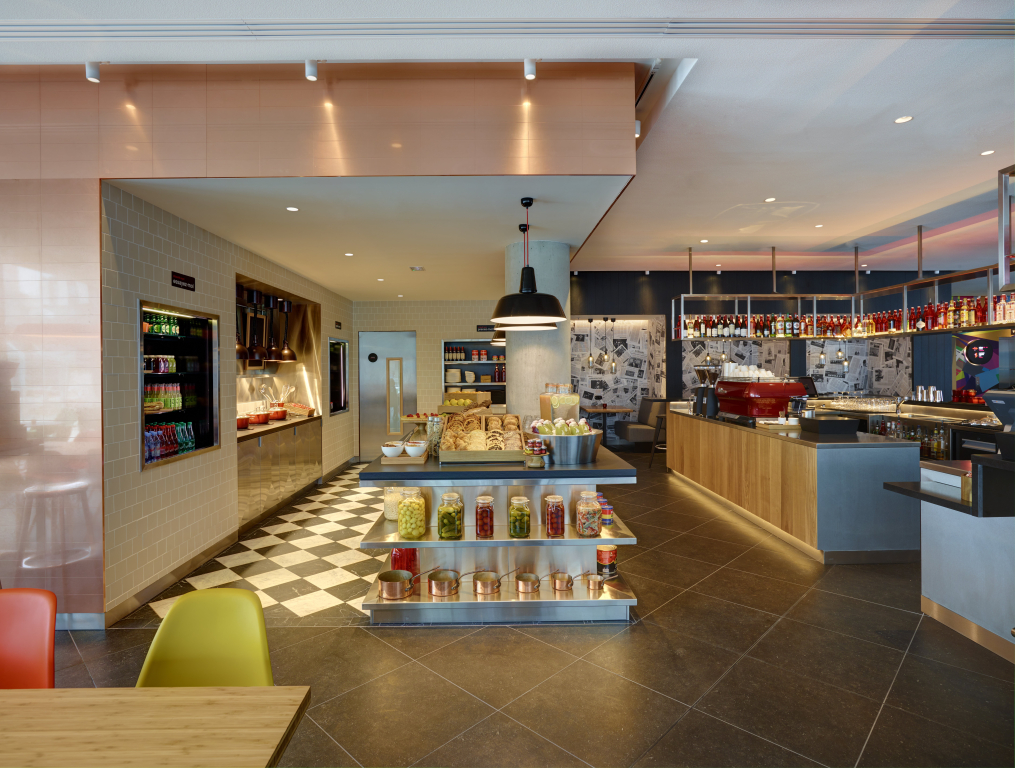 citizenM Paris La Défense