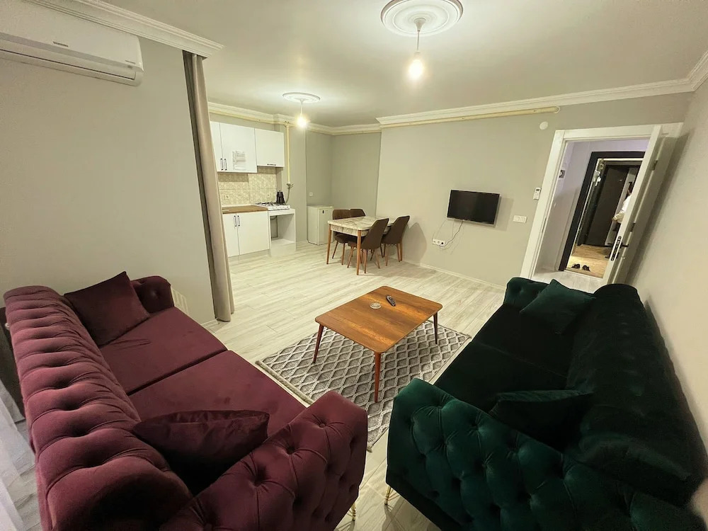 LOYA APARTMENTs