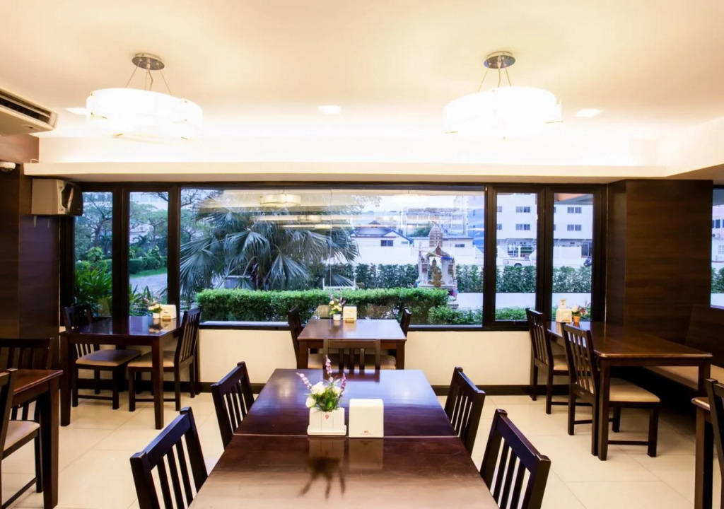 Grand Tara Garden Thai Hotel