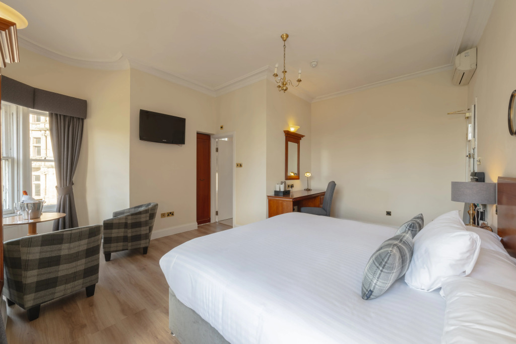 Old Waverley Hotel