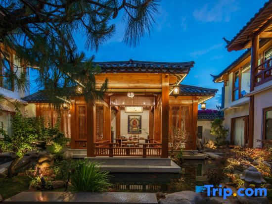 Lijiang Lanrun Homestay (Mufu Area, South Gate of Lijiang Old Town)