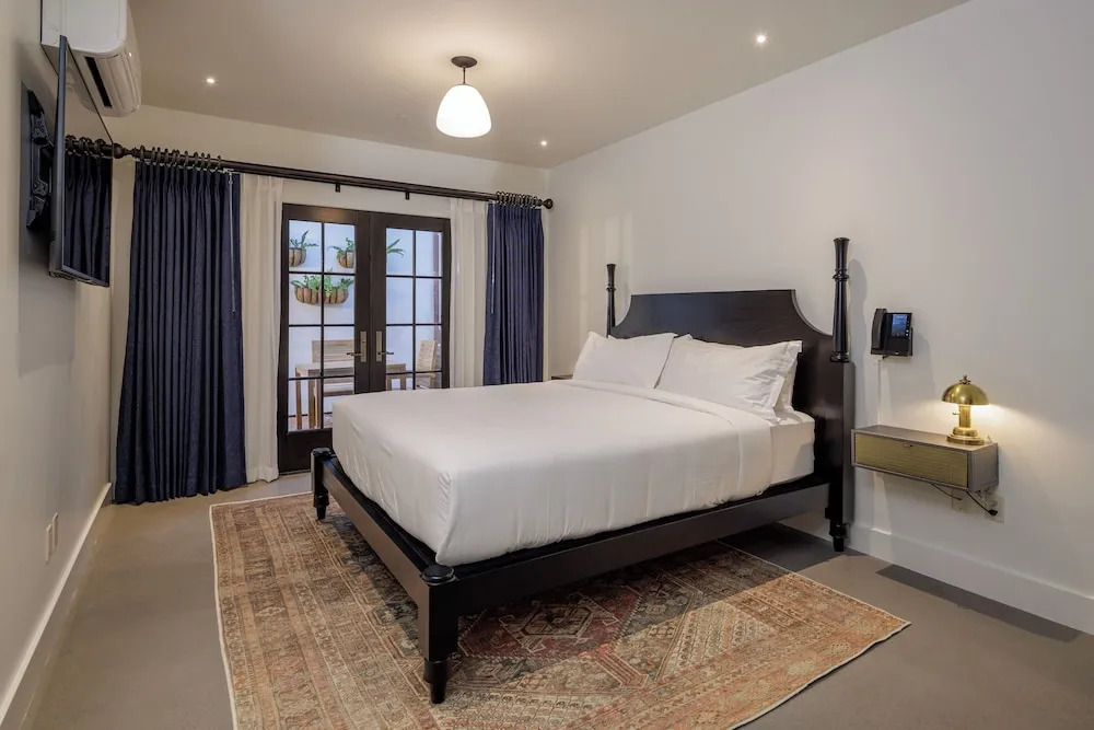 Hotel San Buena