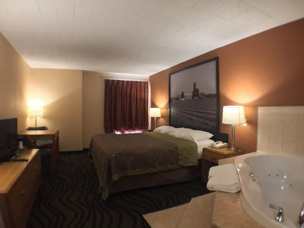 Baymont by Wyndham Batavia - Darien Lake
