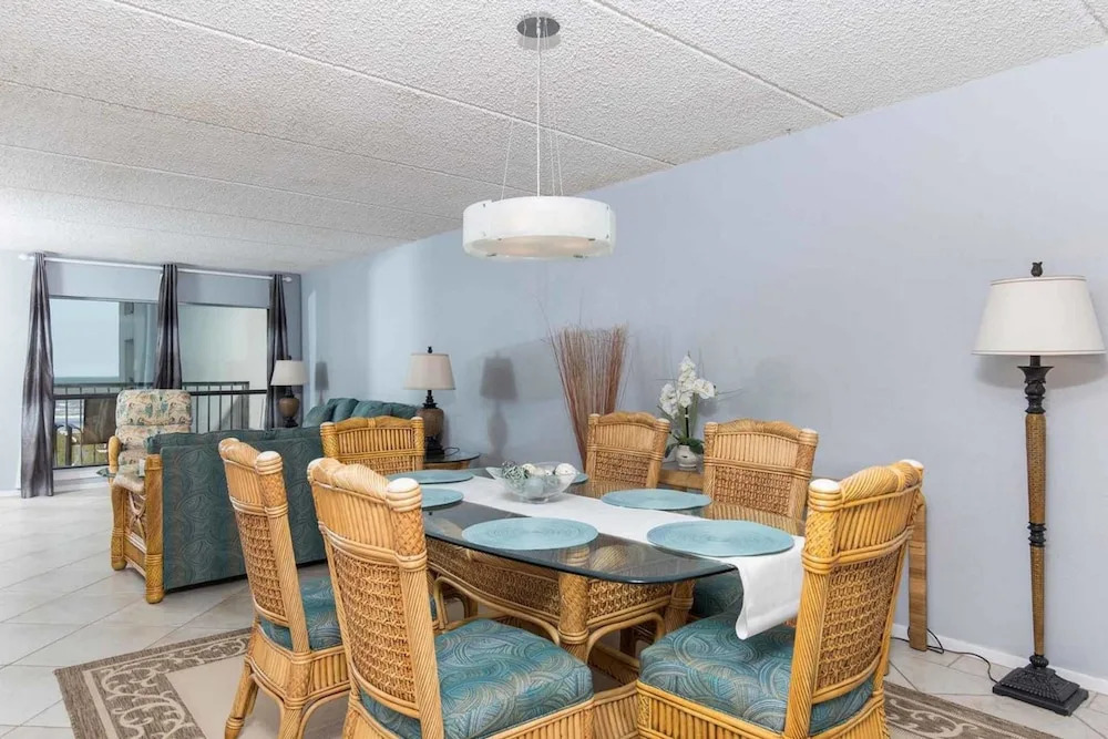 Saida IV Condominium 603
