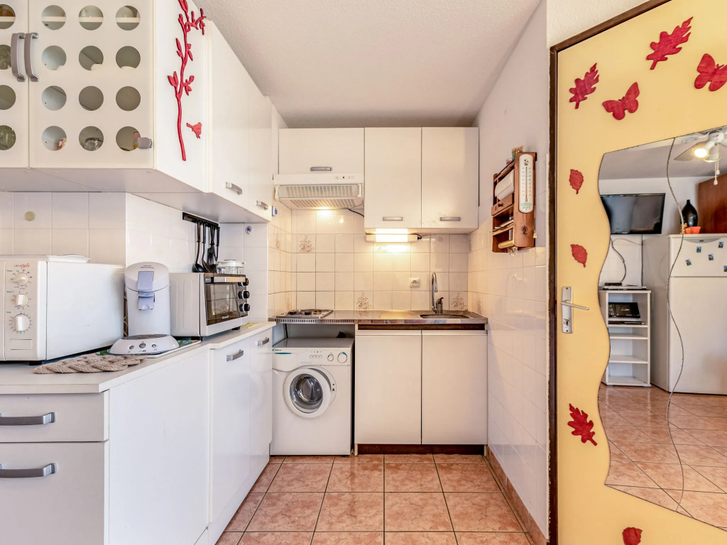 Apartment Les Maisons sur la Plage-3 by Interhome