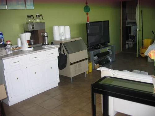 Town & Country Motel