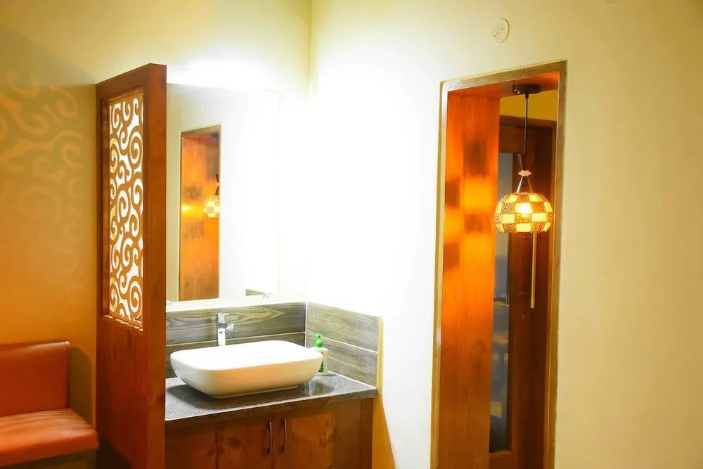 HOTEL KEK GRAND PARK