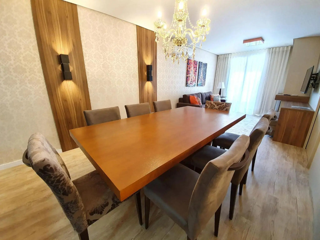 Apto De Luxo Centro De Gramado, 2 Suites, Mobiliado E Equipado (201)