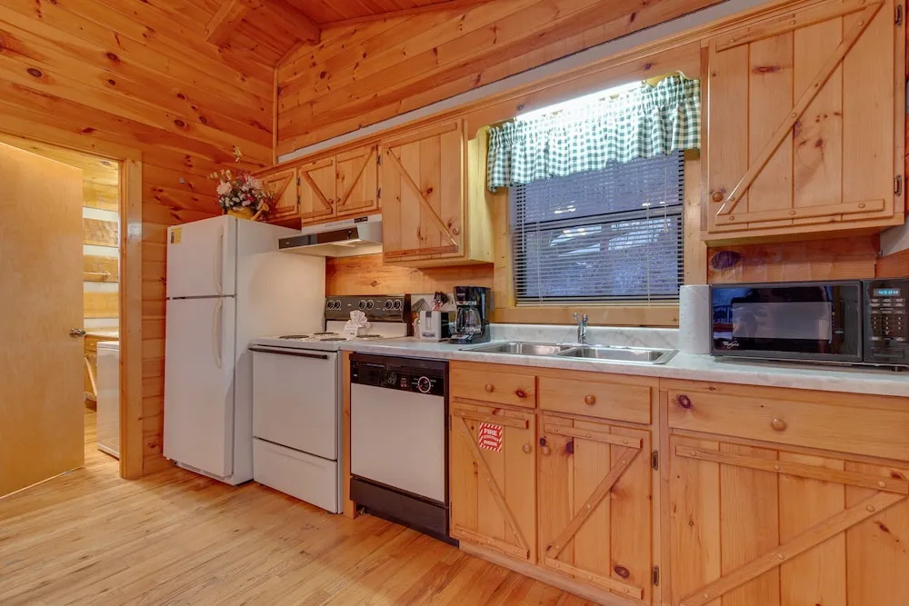 Mountain Splendor by Jackson Mountain Homes