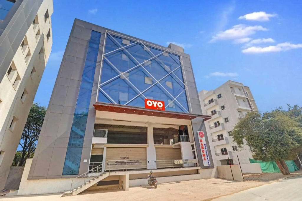OYO Flagship 80705 Gravity Spaces Gs