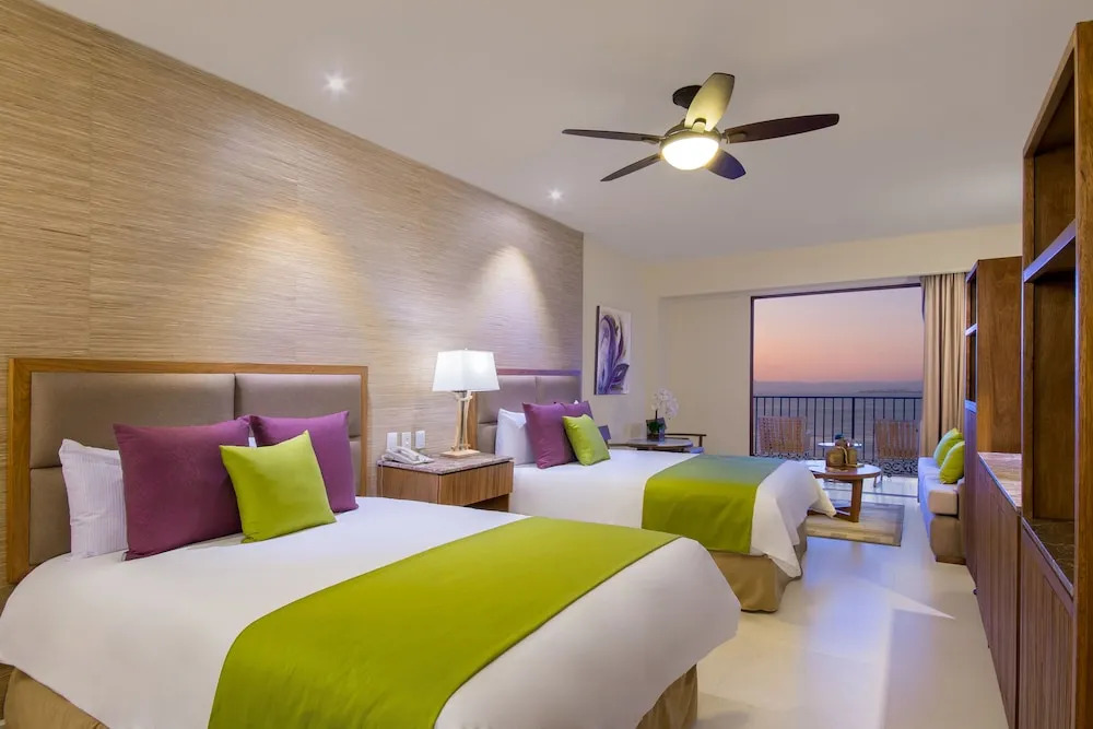 Almar Resort