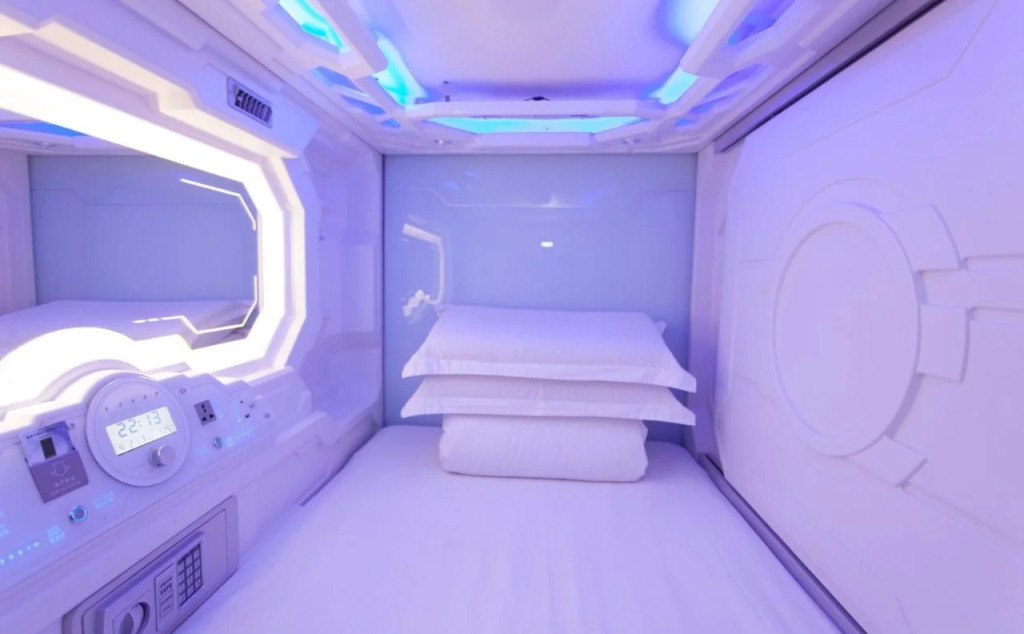 Modular Langkawi Capsule Hotel - Hostel