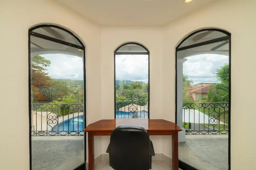 Casa Patron 6 bdr Private Home With Pool and Game Room