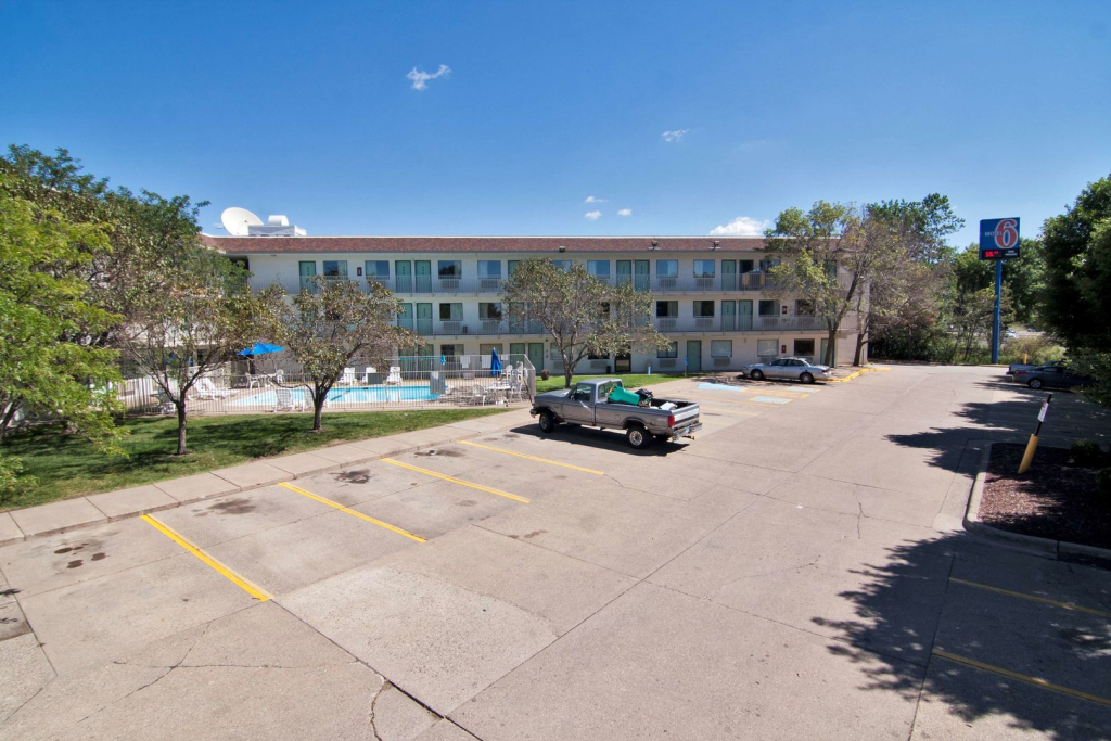 Motel 6-Roseville, MN - Minneapolis North