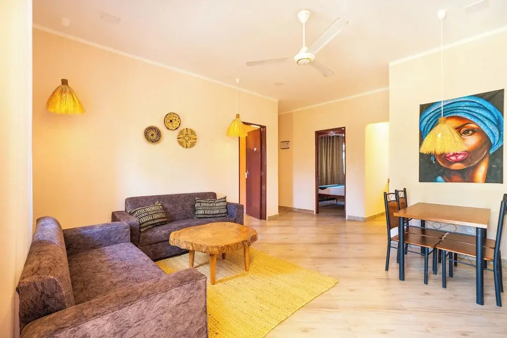 Coconut Breeze Apartments