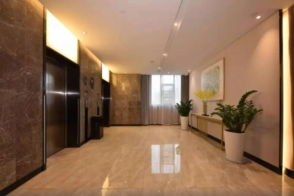 Echarm Hotel Wuhan Huangpi