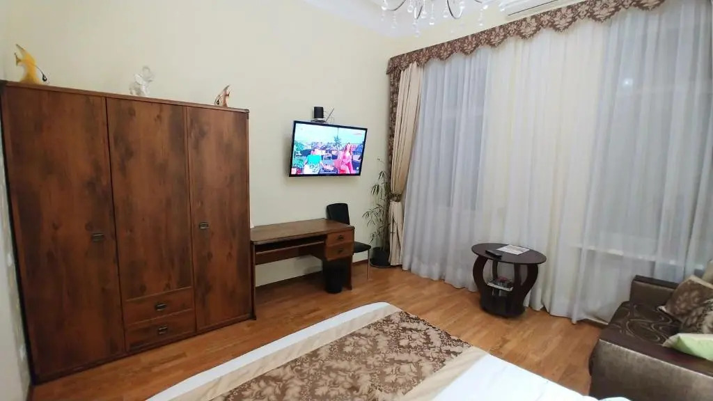One bedroom 34 Mala Zhytomyrska str Maidan