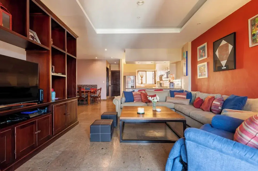 Caracol 37 Luxury Condo