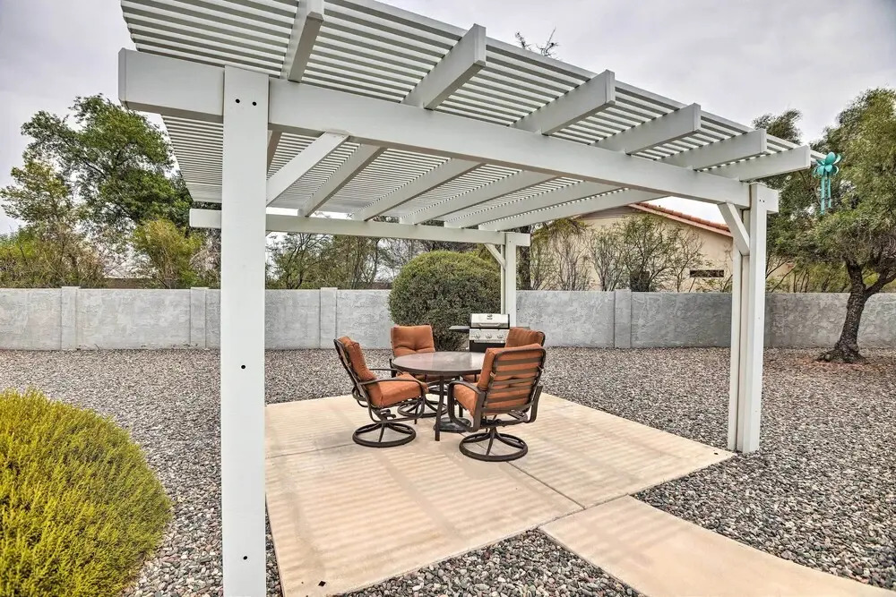 1 Mi to Golf! Family-friendly Sun City West Home