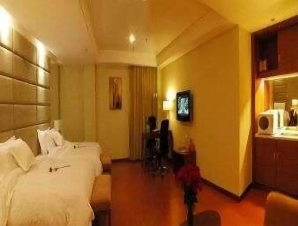 Ramada Meizhou