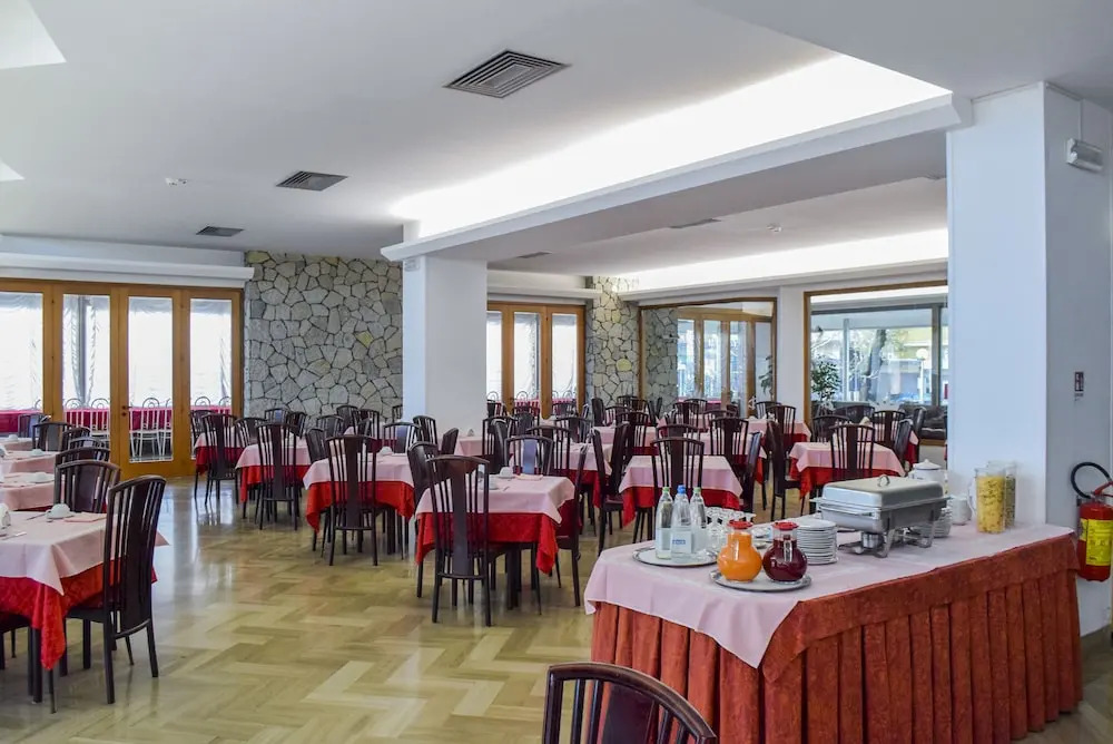 Hotel Columbia Frontemare