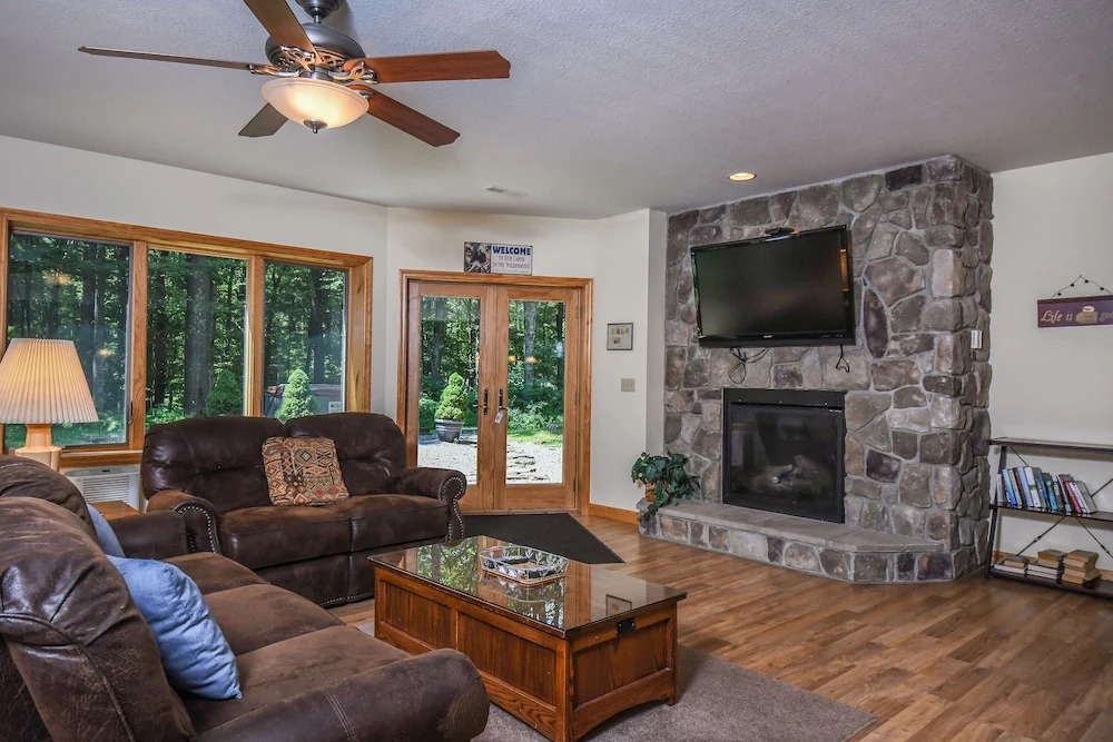 Wispering Woods 4 Bedroom House