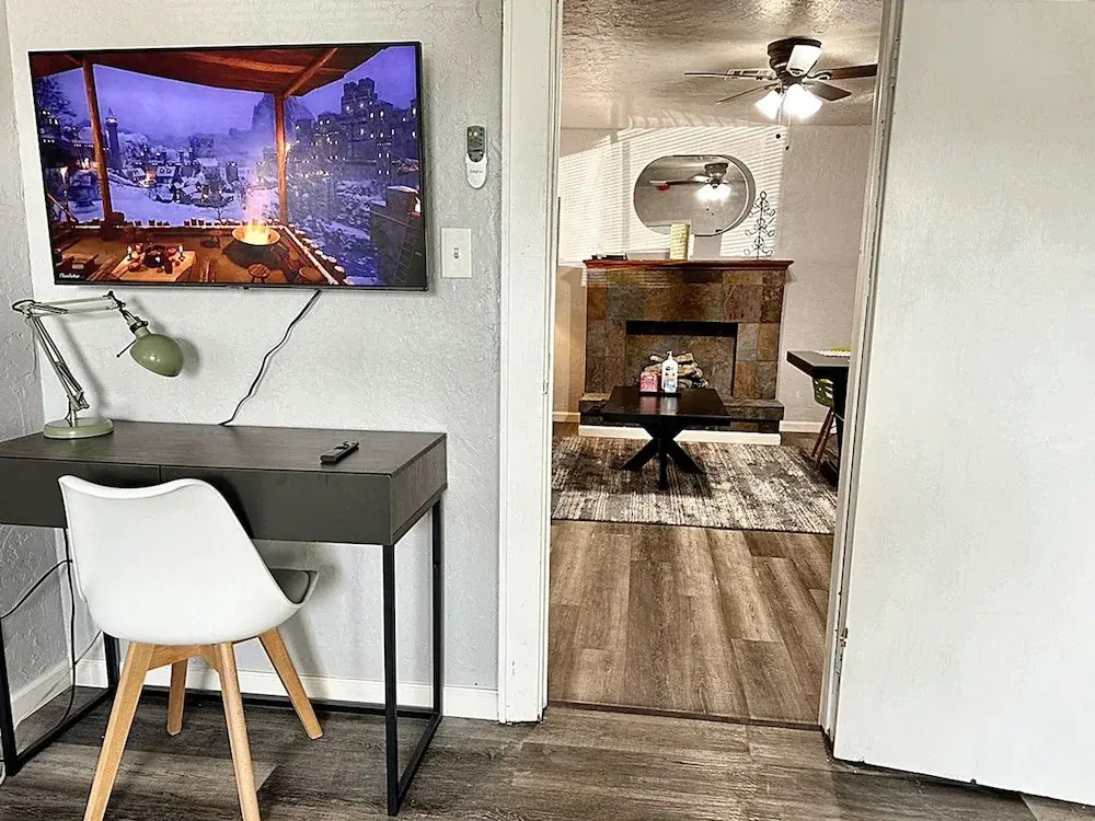 Modern 1B Studio Oasis Plaza District Access 32C