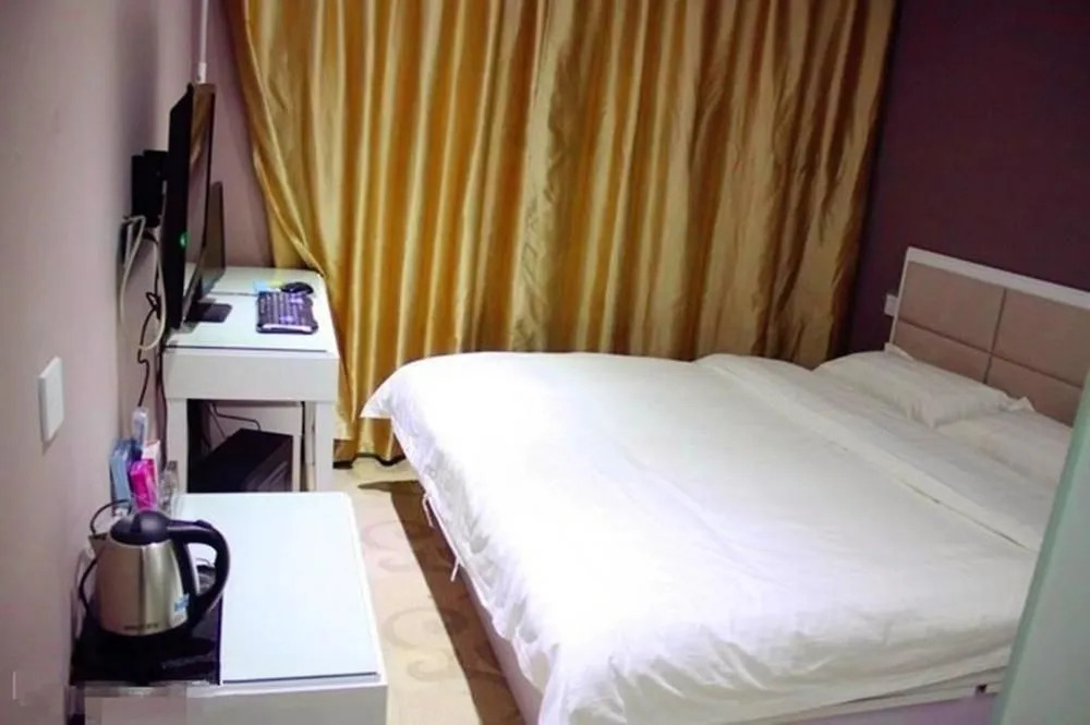 Lan Jue Hotel