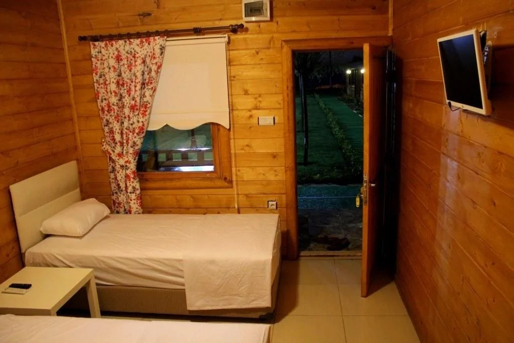 Huzur Motel