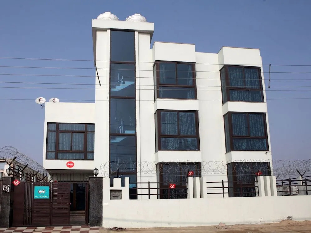 OYO Rooms Cyber Park II