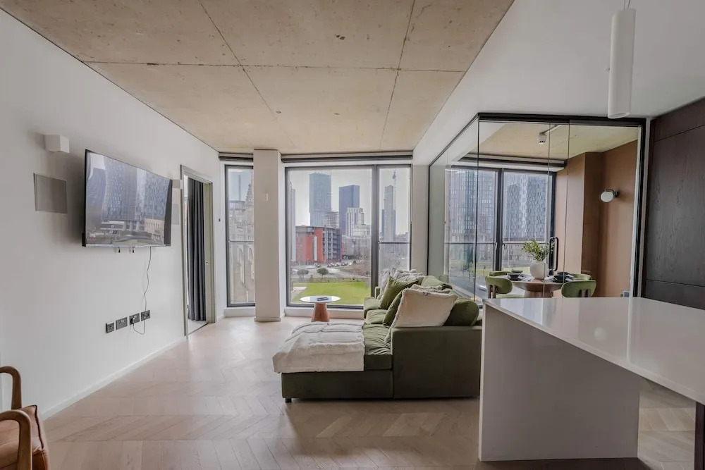 Midori Suite 2BR City Views