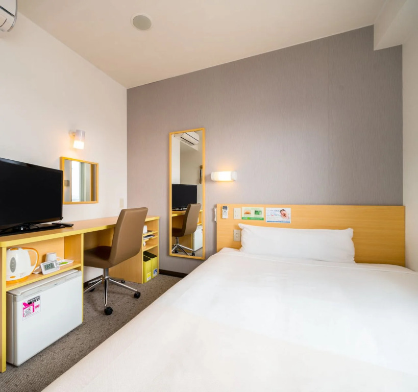Super Hotel Yokkaichi Route 1