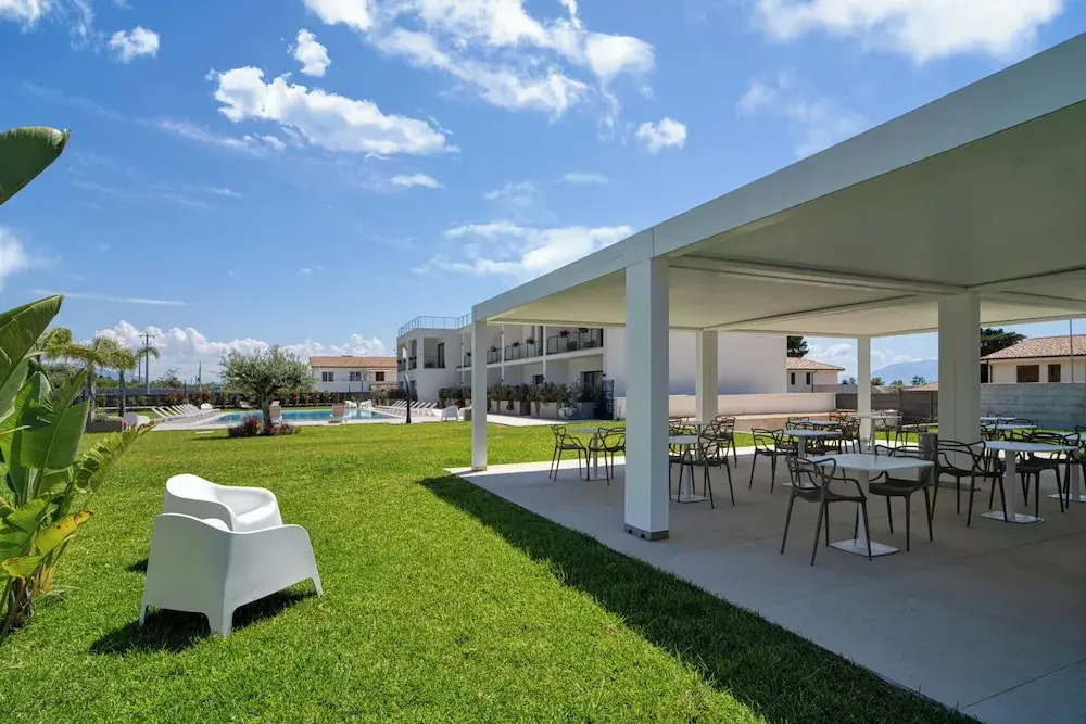 Ella Suites Apartments