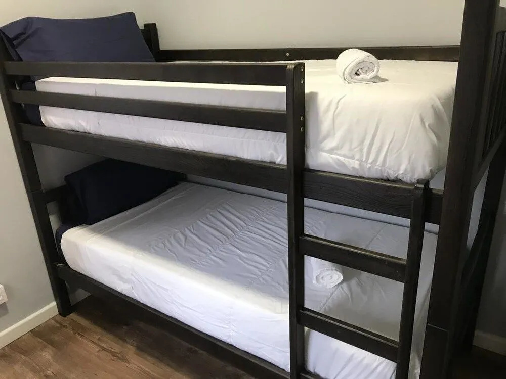 Estrella Suites - Hostel