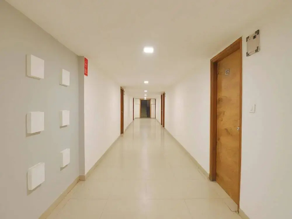 Hotel Royal Inn By OYO Rooms