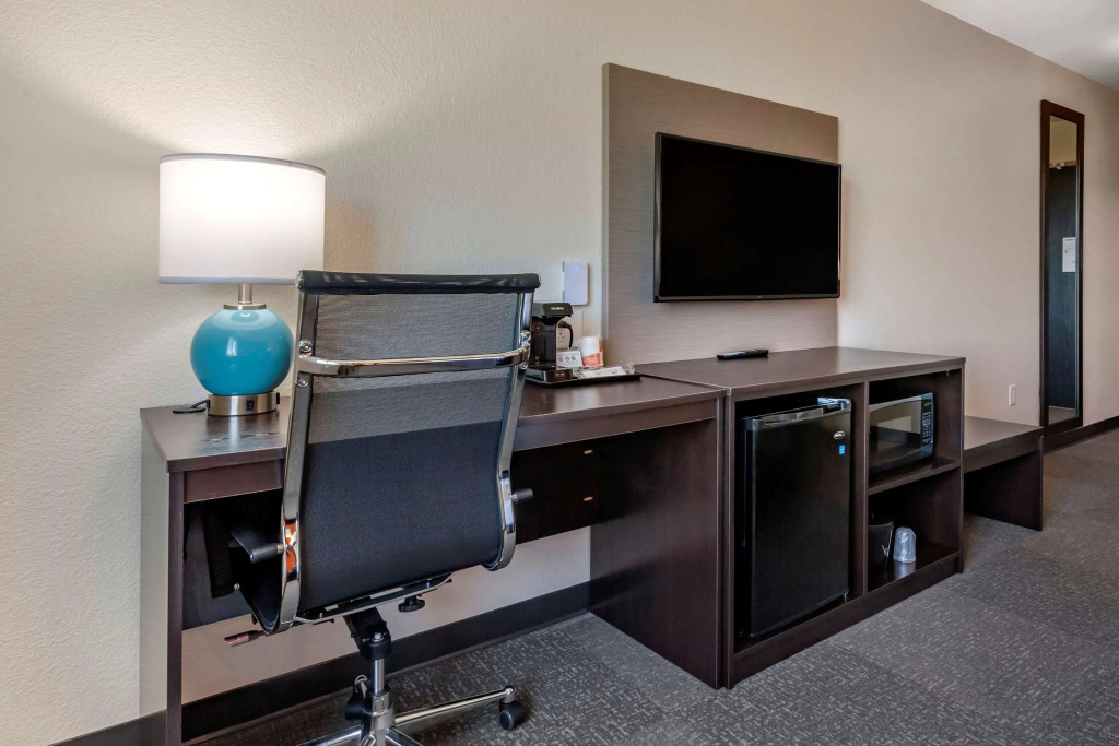 Sleep Inn & Suites Lancaster-Platteville