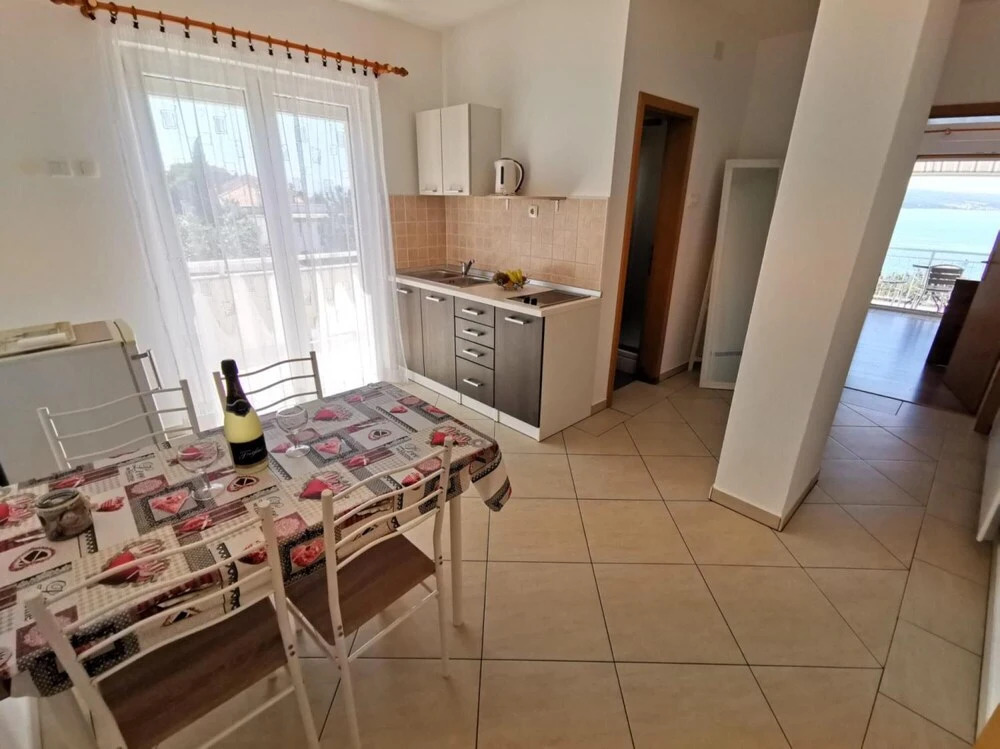 Apartment Maja 3 1 Mali