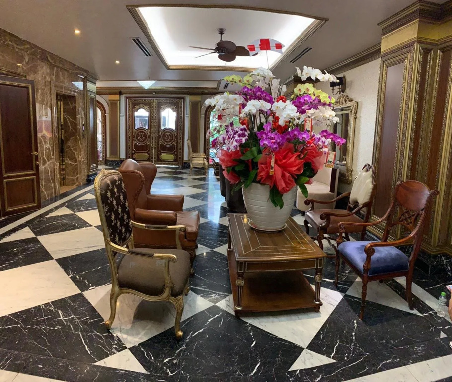 Sam Royal Apartment