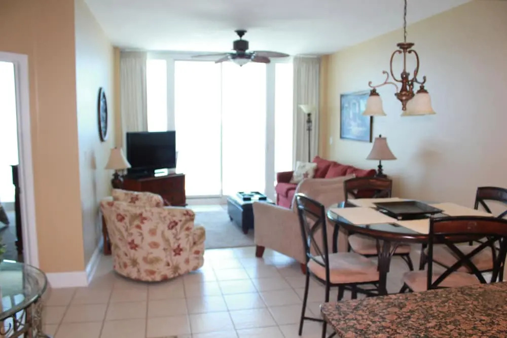 Lighthouse 1418 - 3 Br condo