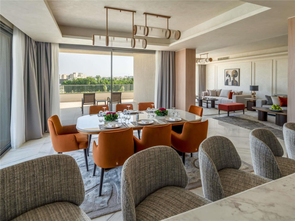 Rixos Premium Magawish Bay View