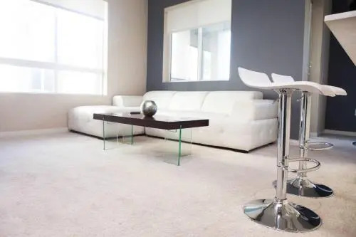 Luxury Two Bedroom Near The Grove