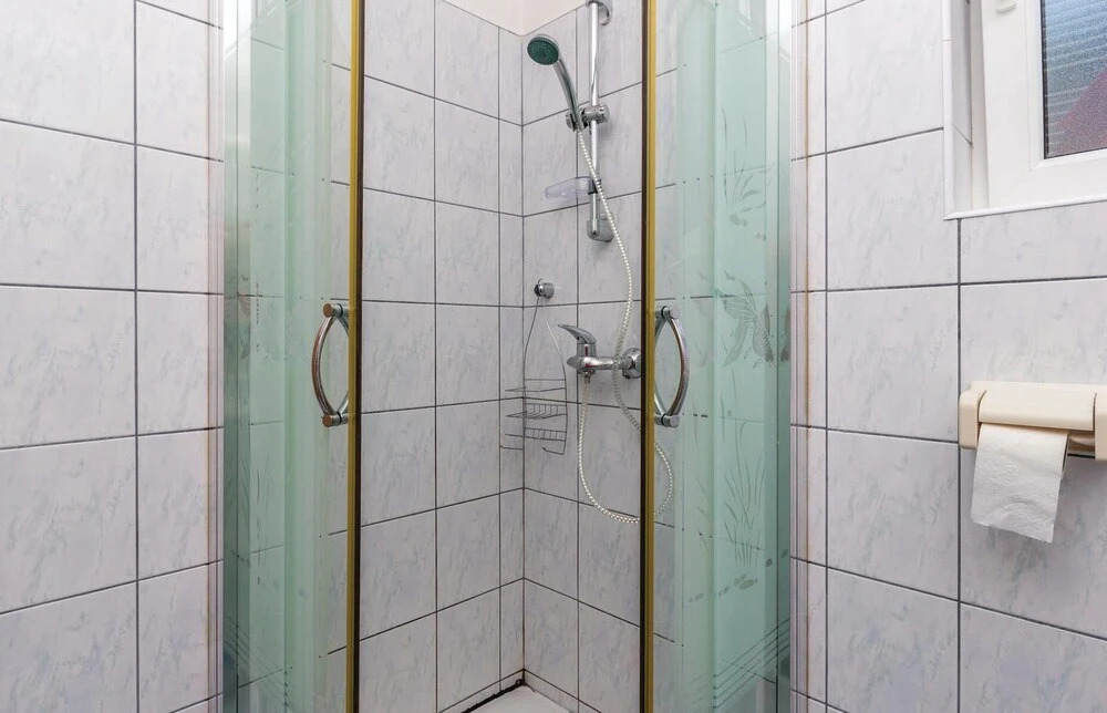 Amazing Apartment in Kostrena With 2 Bedrooms and Wifi