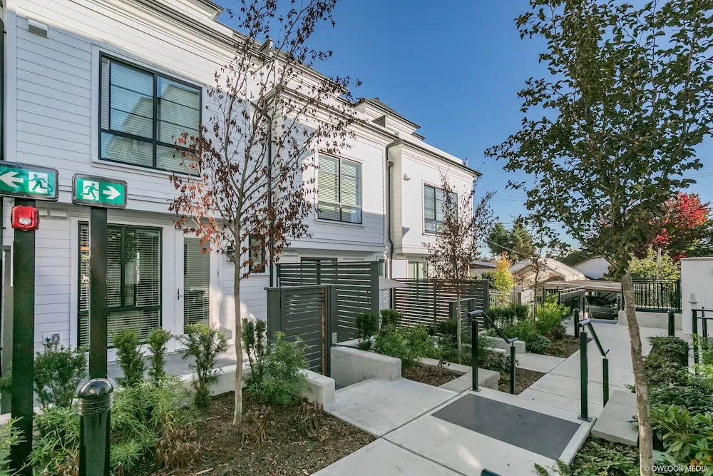 Modern Townhouse at Marine by Elevate Rooms