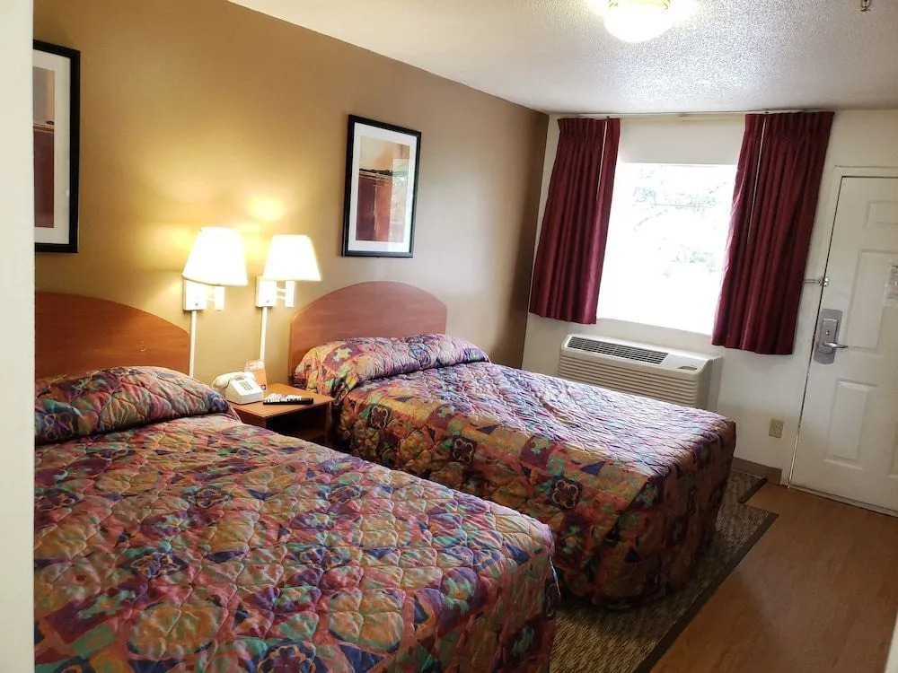 InTown Suites Extended Stay Atlanta GA - Cumming