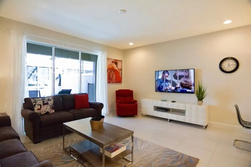 3-Bedroom Villa in Four Corners 1538TA