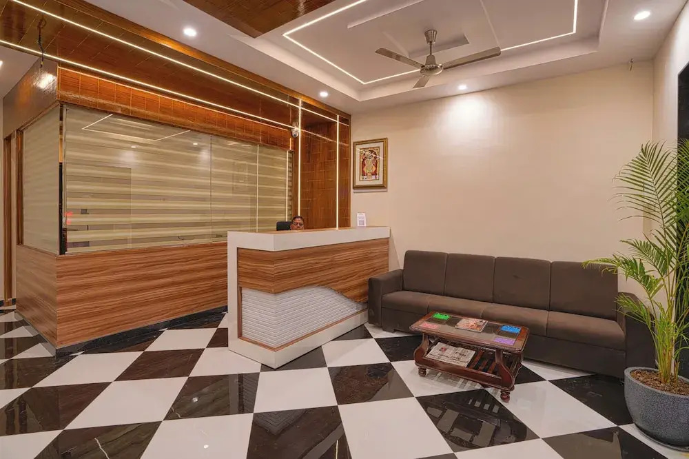Hotel Aranyasutra