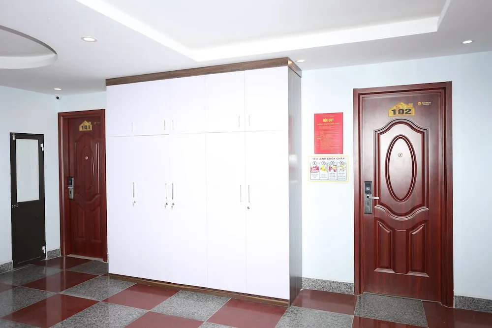 Sarepi Service Apartment