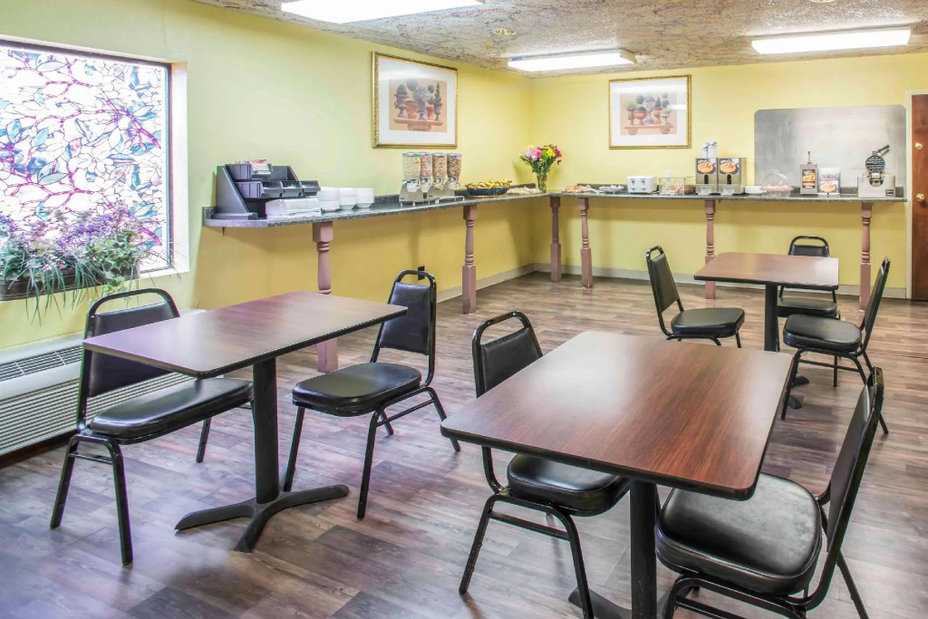 Econo Lodge Marion