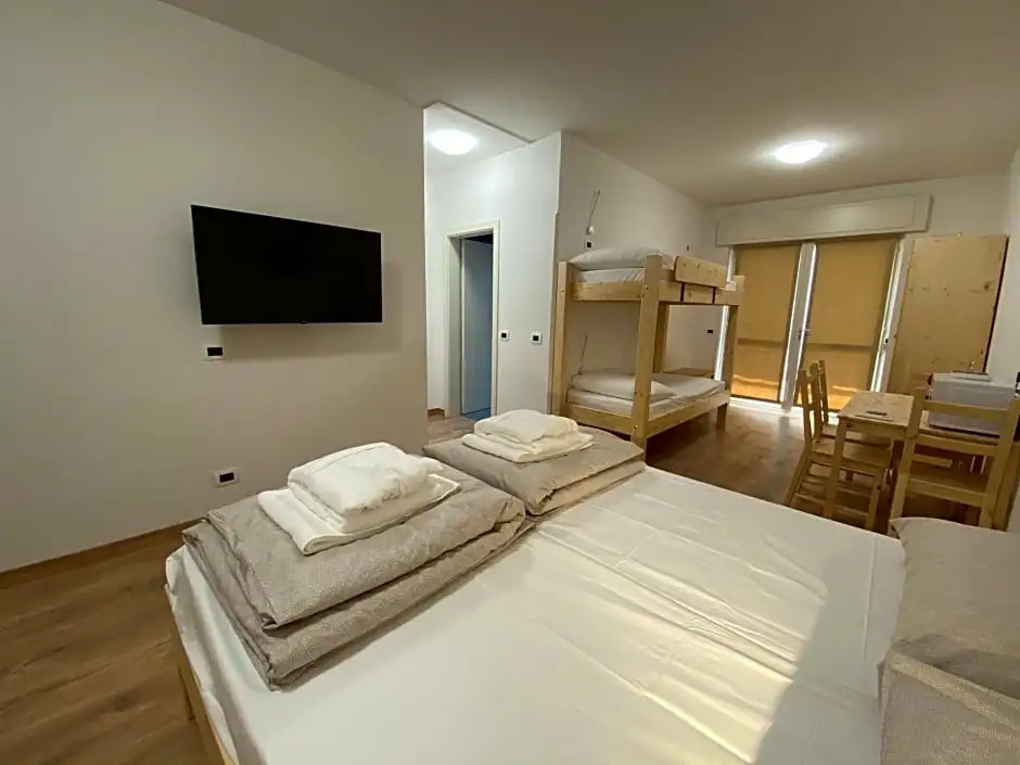 Sky Garden & Wellness R