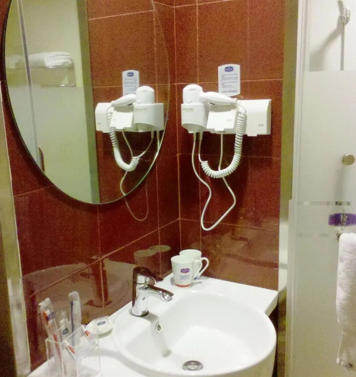 GreenTree Inn Express Changzhou Railway Station North Square
